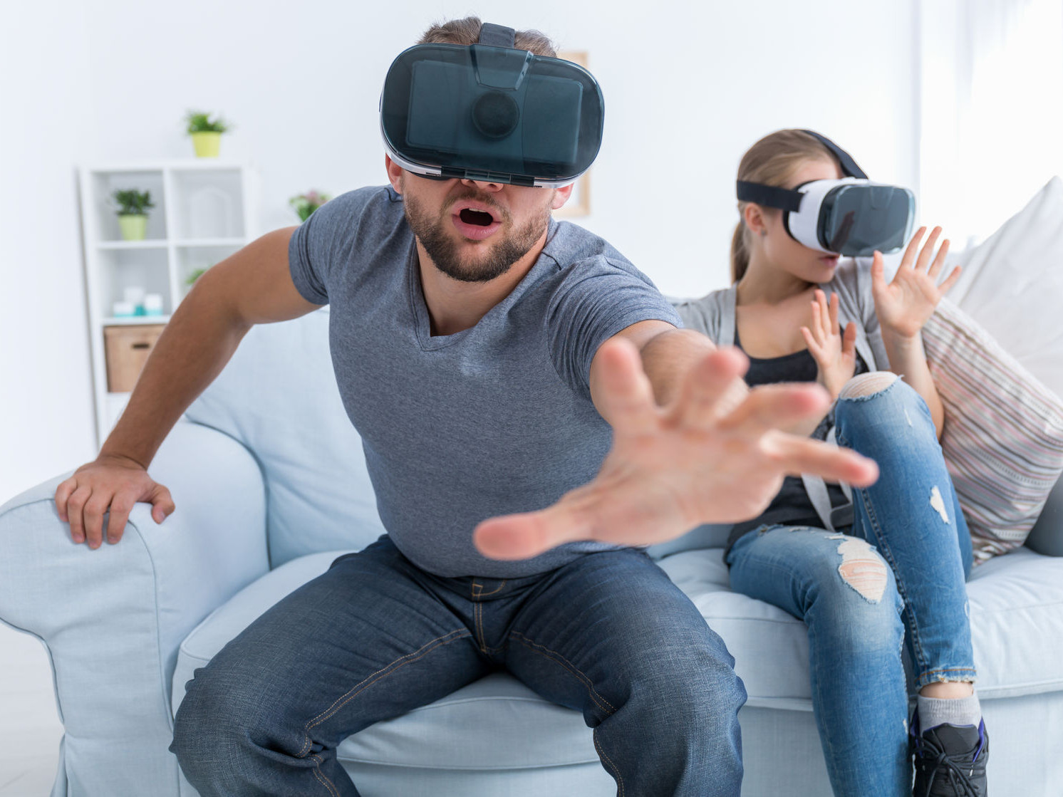 What is the Best VR Headset to Watch Movies in 3D? The VR Soldier