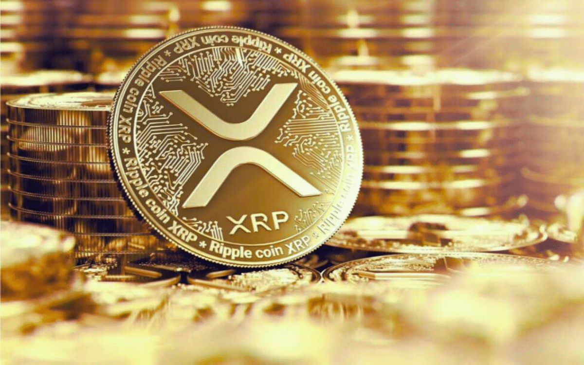 XRP at a Crossroads: Ripple's Long-Term Pattern Nears Decisive Moment